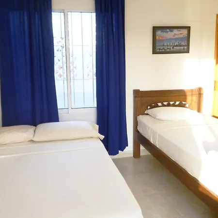 Artur Hostel *